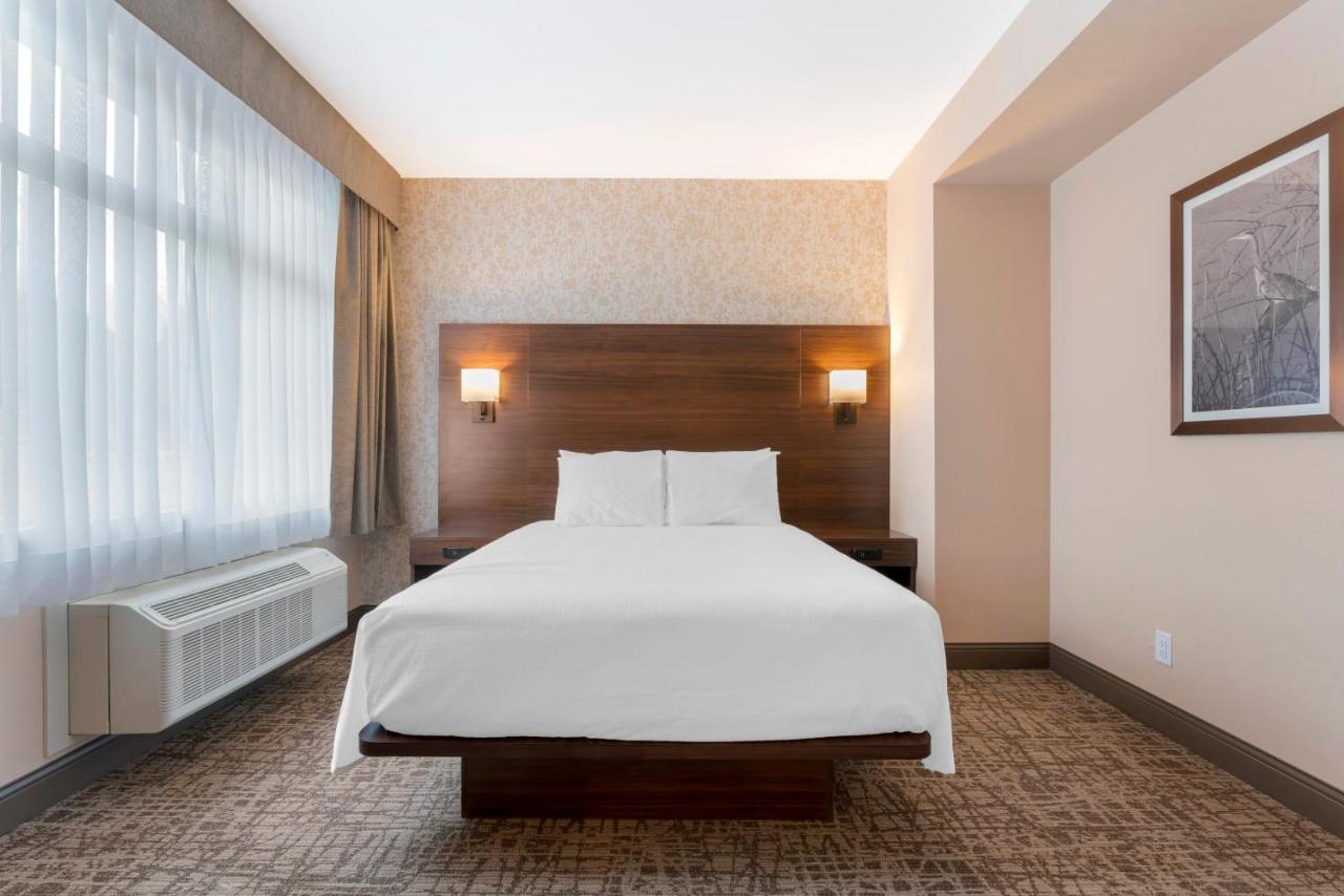 Western Hotel 3*